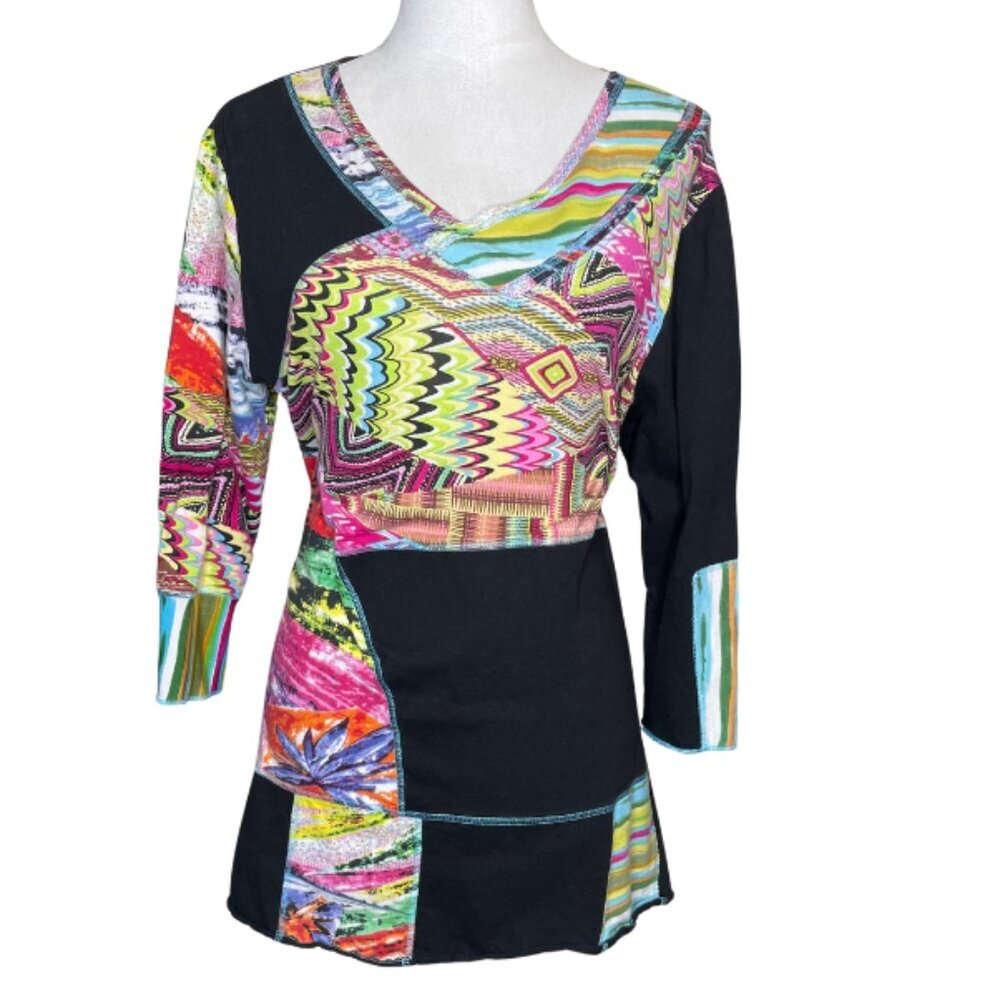 Black Multicolor V-Neck Patchwork Tunic Top